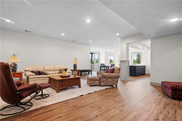 11705 W 170th Street, Overland Park, KS 66221