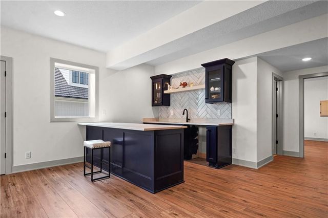 11705 W 170th Street, Overland Park, KS 66221