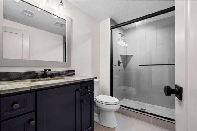 11705 W 170th Street, Overland Park, KS 66221