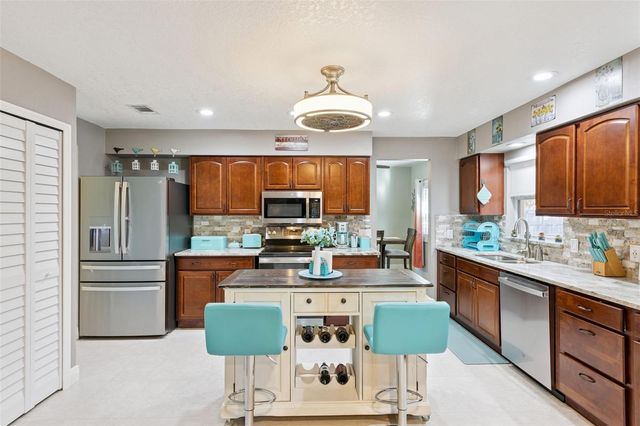 2919 TIDE COURT, Deltona, FL 32738