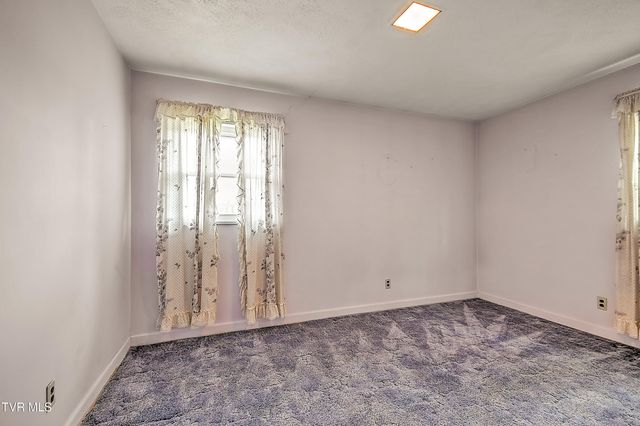 428 Merriewood Drive, Bristol, TN 37620