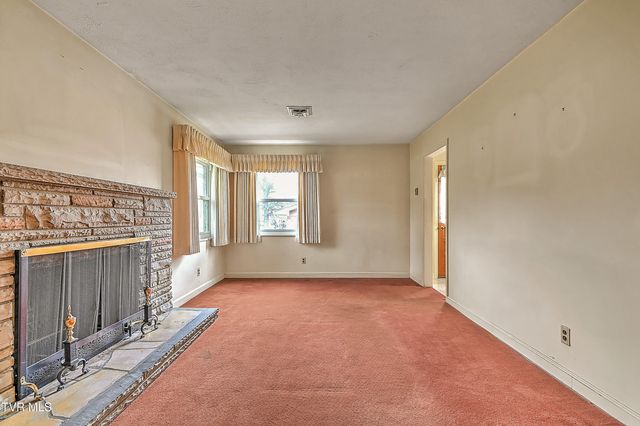 428 Merriewood Drive, Bristol, TN 37620