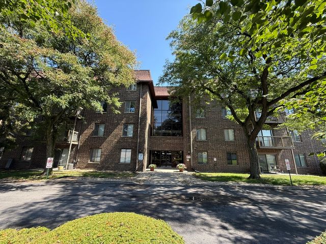 830 Elder Road 111, Homewood, IL 60430