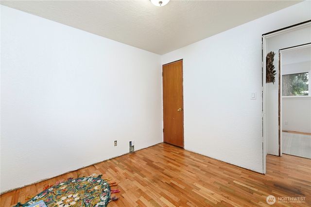 5902 178th Street SW, Lynnwood, WA 98037