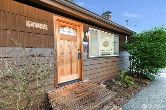 5902 178th Street SW, Lynnwood, WA 98037