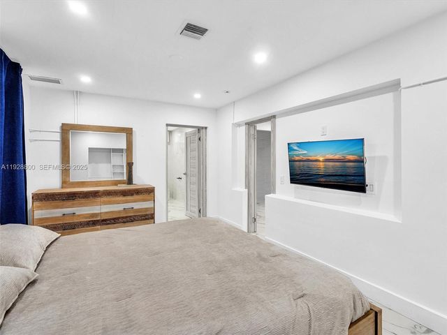 440 SE 8th Ave, Pompano Beach, FL 33060