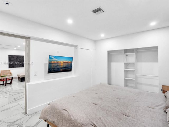 440 SE 8th Ave, Pompano Beach, FL 33060