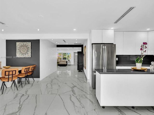 440 SE 8th Ave, Pompano Beach, FL 33060