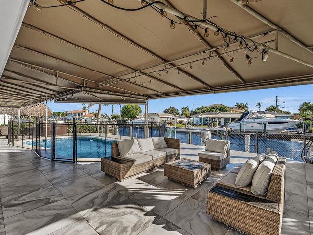 440 SE 8th Ave, Pompano Beach, FL 33060