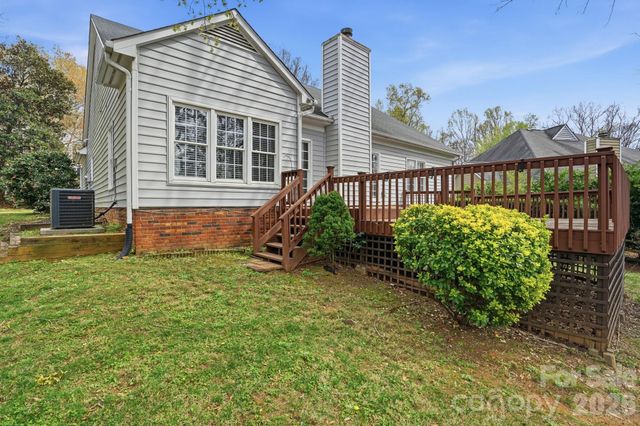 15733 Berryfield Street, Huntersville, NC 28078