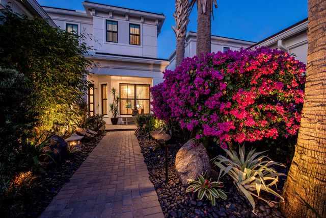 13651 Artisan Circle, Palm Beach Gardens, FL 33418