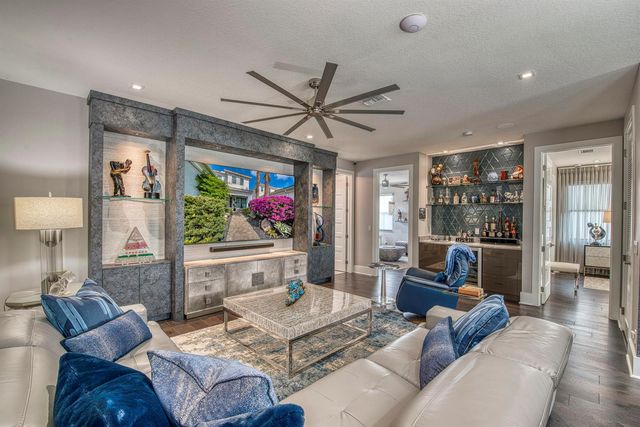 13651 Artisan Circle, Palm Beach Gardens, FL 33418