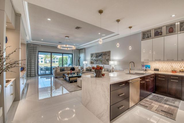 13651 Artisan Circle, Palm Beach Gardens, FL 33418