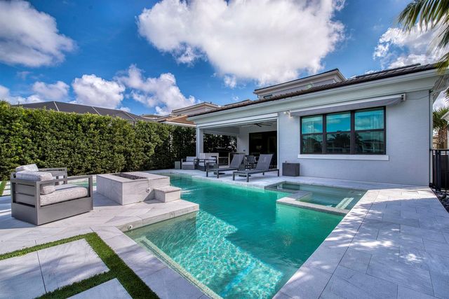 13651 Artisan Circle, Palm Beach Gardens, FL 33418