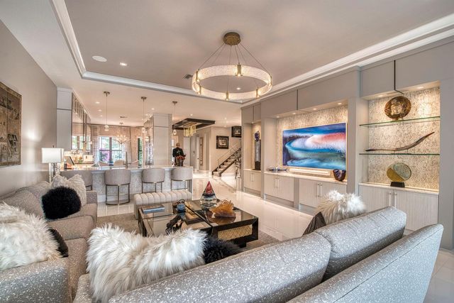 13651 Artisan Circle, Palm Beach Gardens, FL 33418