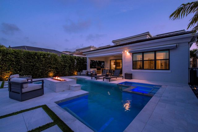 13651 Artisan Circle, Palm Beach Gardens, FL 33418