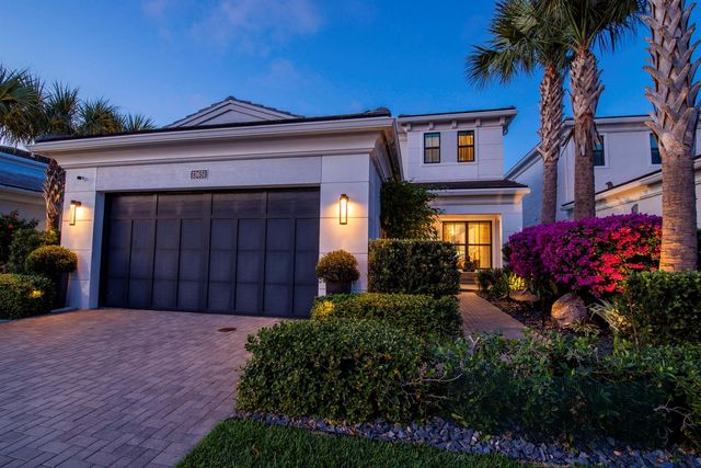 13651 Artisan Circle, Palm Beach Gardens, FL 33418
