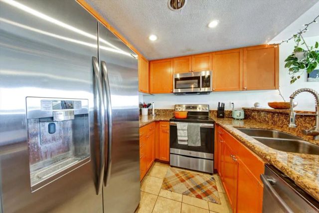 2257 Worden ST 2, San Diego, CA 92107