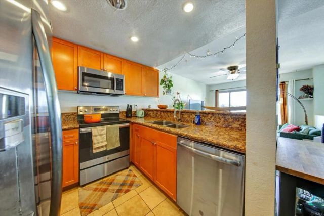 2257 Worden ST 2, San Diego, CA 92107