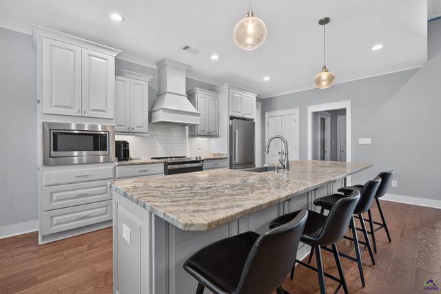114 Gracetree Way, Kathleen, GA 31047