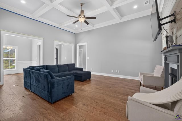 114 Gracetree Way, Kathleen, GA 31047