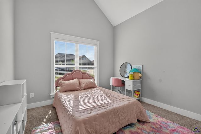 114 Gracetree Way, Kathleen, GA 31047