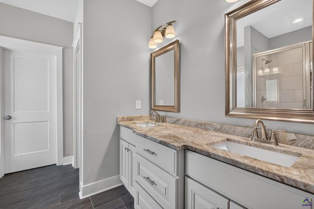 114 Gracetree Way, Kathleen, GA 31047