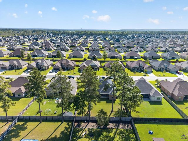 114 Gracetree Way, Kathleen, GA 31047