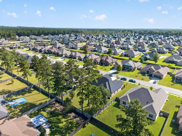 114 Gracetree Way, Kathleen, GA 31047
