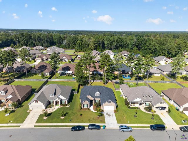 114 Gracetree Way, Kathleen, GA 31047