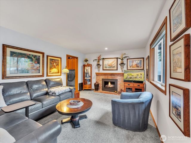 14523 42nd Avenue W, Lynnwood, WA 98087