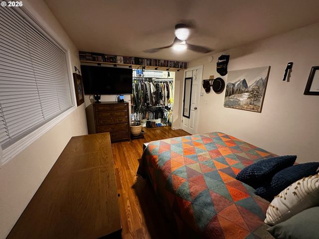 2345 CIRCLE Dr, Roseburg, OR 97471