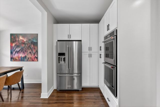 3426 N ALBANY Avenue, Chicago, IL 60618