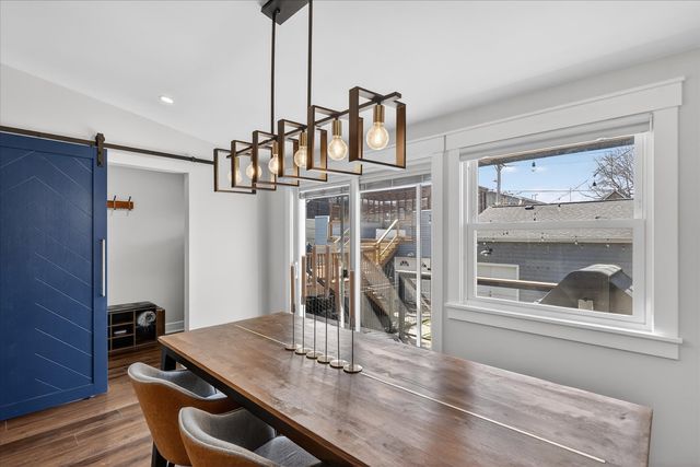 3426 N ALBANY Avenue, Chicago, IL 60618