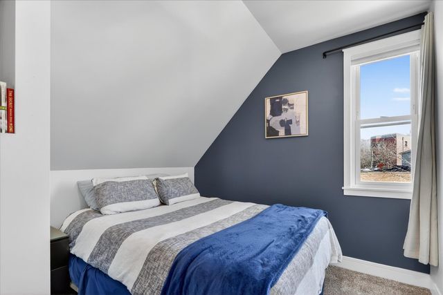 3426 N ALBANY Avenue, Chicago, IL 60618