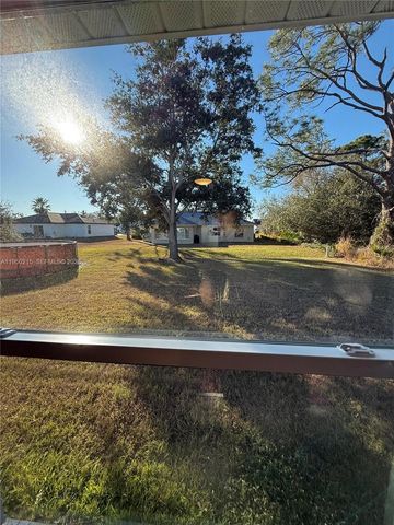 4103 Loretto Avenue, Sebring, FL 33872