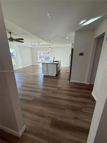 4103 Loretto Avenue, Sebring, FL 33872