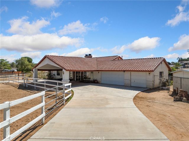 19030 19030 Lenca, Apple Valley, CA 92307