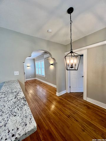 128 W Magnolia Ave Apt 8, San Antonio, TX 78212