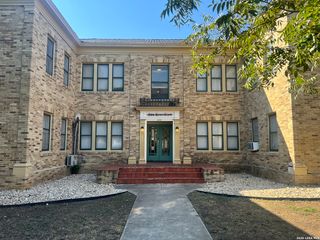 128 W Magnolia Ave Apt 8, San Antonio, TX 78212