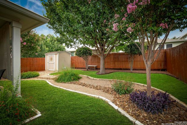 6546 Charles Field, San Antonio, TX 78238