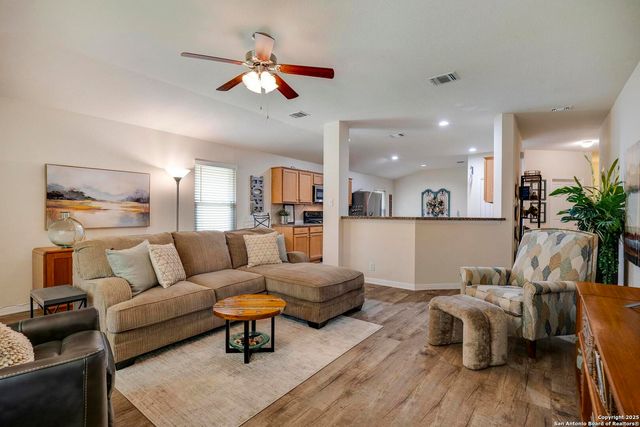 6546 Charles Field, San Antonio, TX 78238