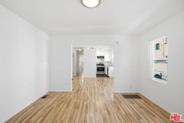 3611 W 4th Street, Los Angeles, CA 90020