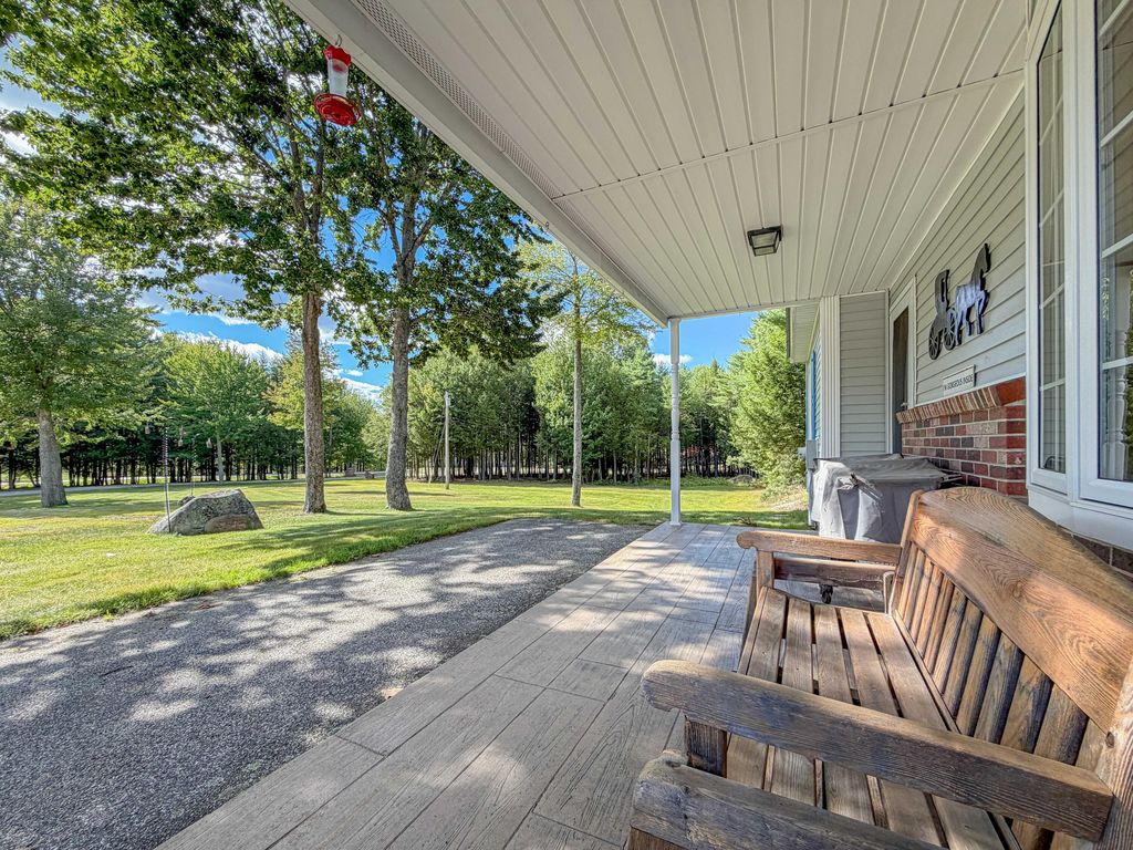 40 Rockwood Lane, Hollis, ME 04042 — photo 4