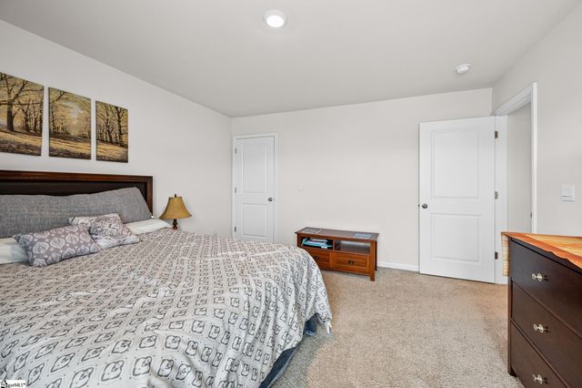 500 Ashwood Way, Easley, SC 29640