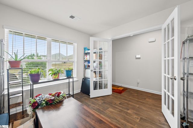 500 Ashwood Way, Easley, SC 29640