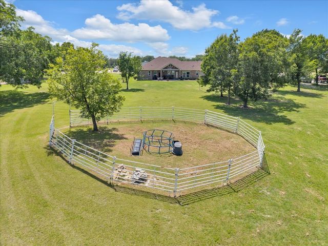 5607 County Road 1102, Princeton, TX 75407