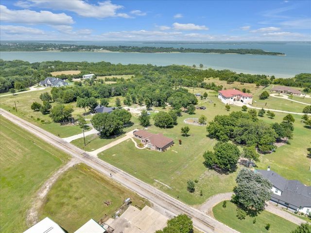 5607 County Road 1102, Princeton, TX 75407