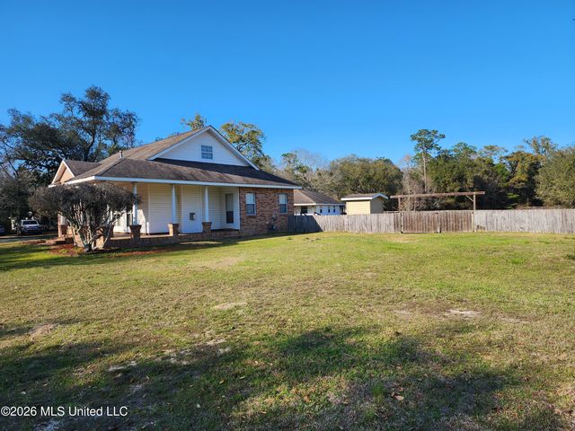 5378 Menge Avenue, Pass Christian, MS 39571