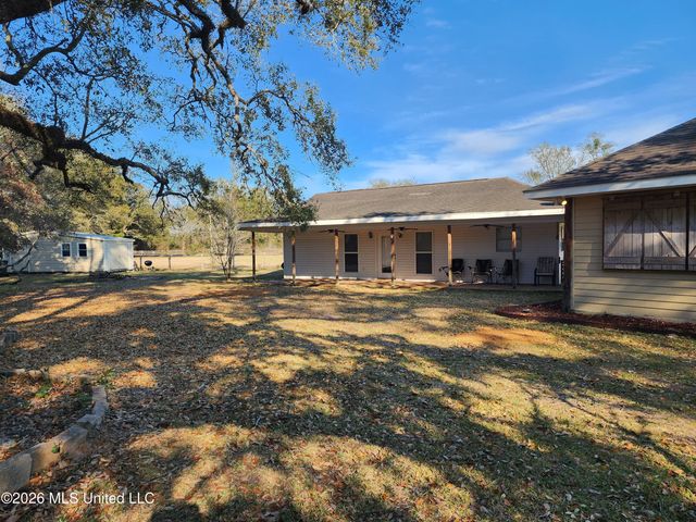 5378 Menge Avenue, Pass Christian, MS 39571